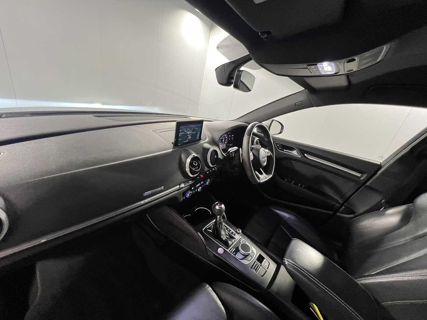 Used Audi RS3 2018 for sale - 76473670: Photo 18