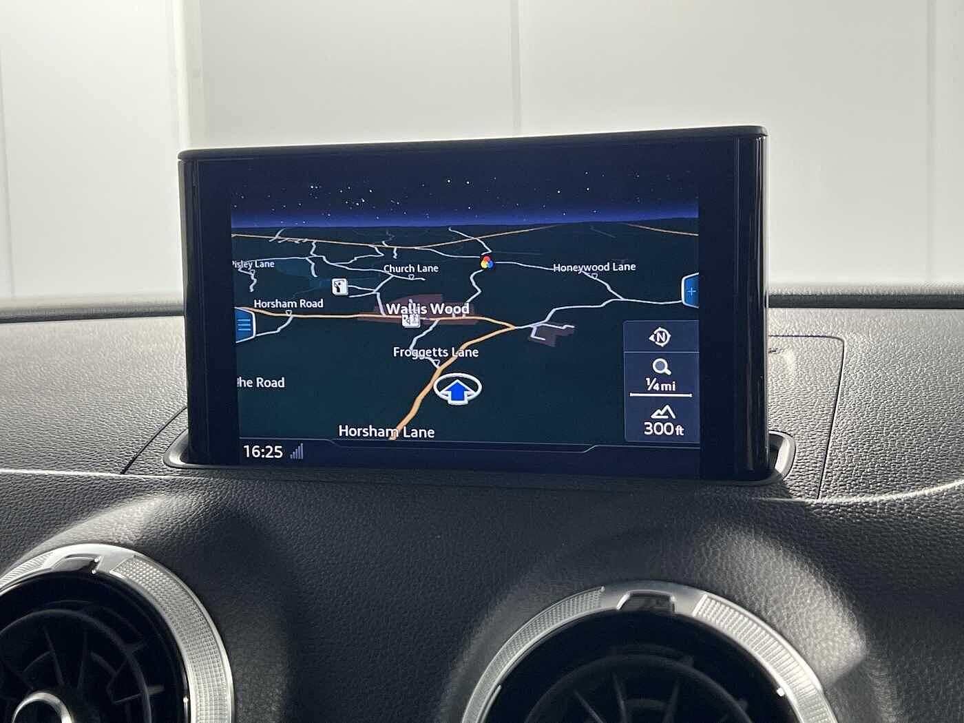 Used Audi RS3 2018 for sale - 76473670: Photo 29