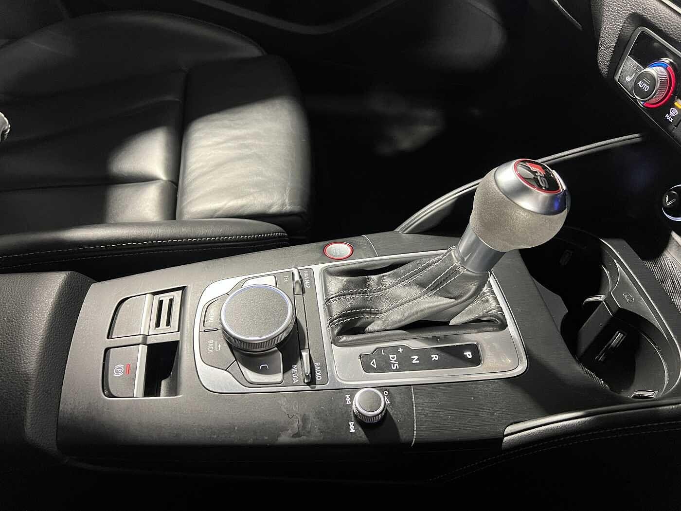 Used Audi RS3 2018 for sale - 76473670: Photo 32