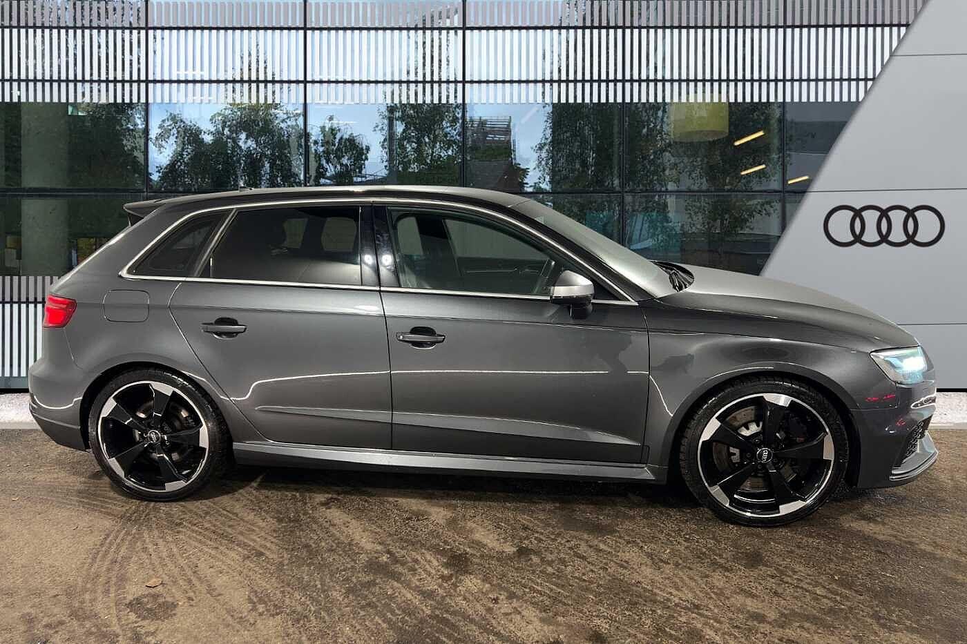 Used Audi RS3 2018 for sale - 76473670: Photo 5