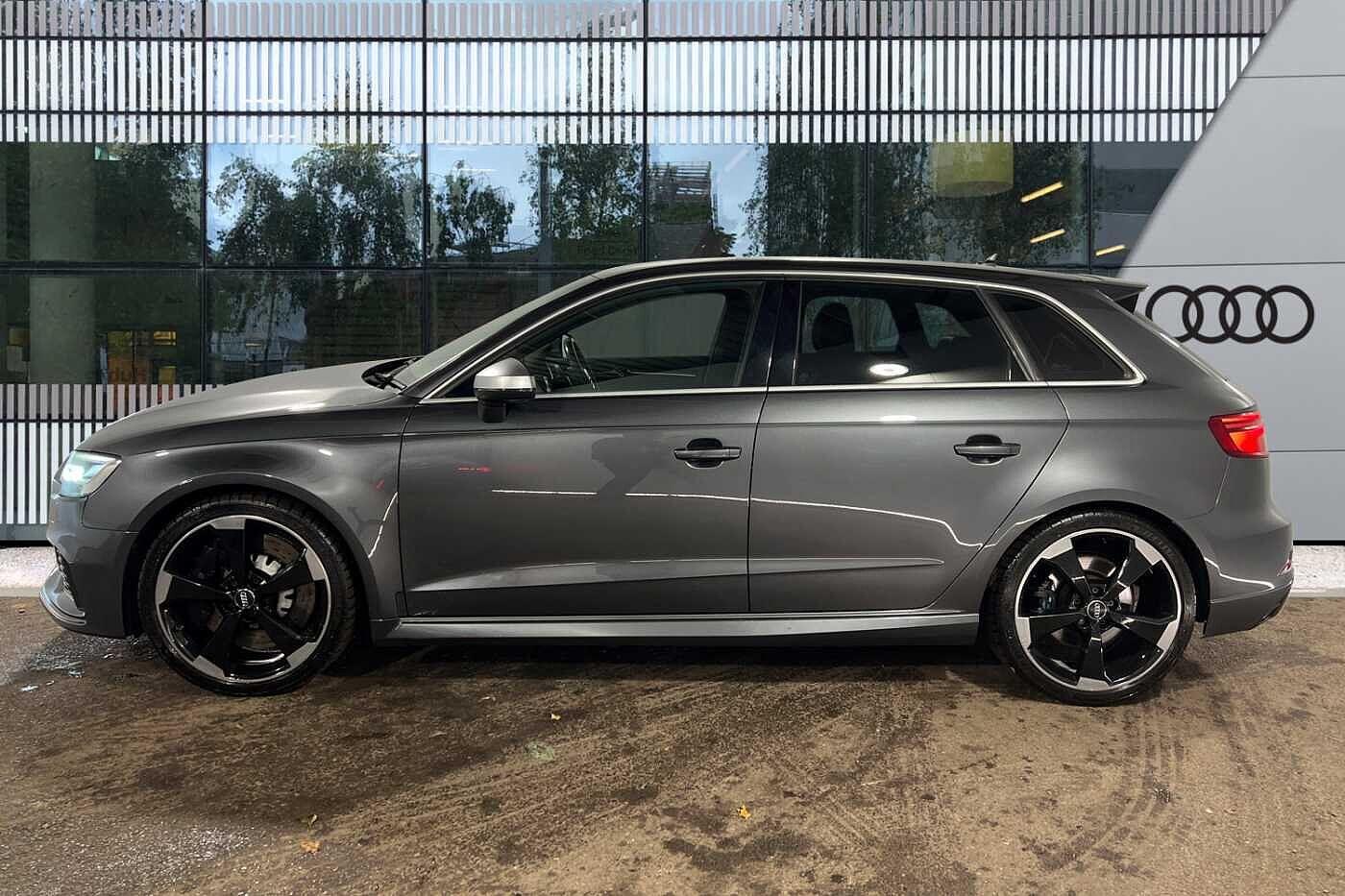 Used Audi RS3 2018 for sale - 76473670: Photo 6