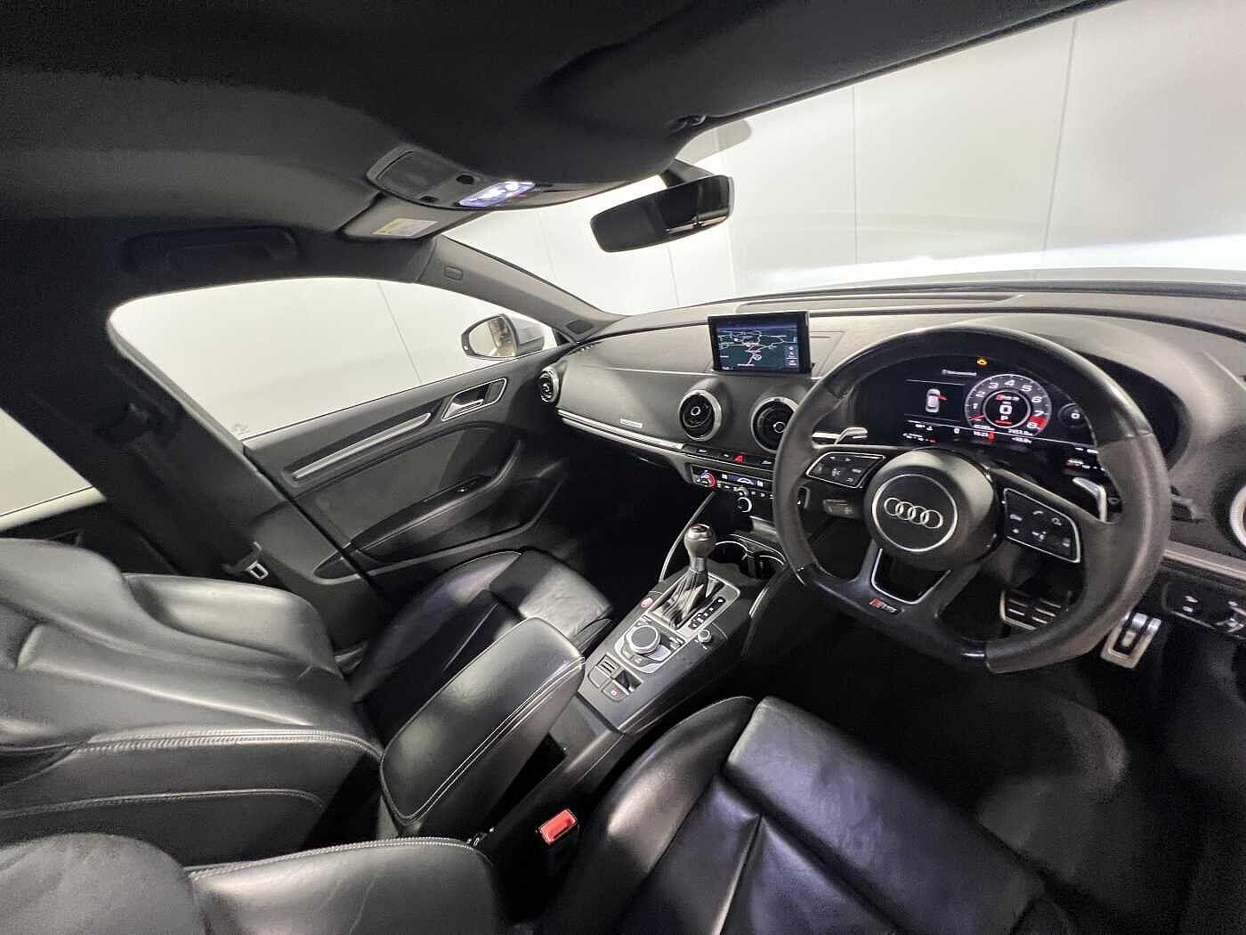 Used Audi RS3 2018 for sale - 76473670: Photo 9