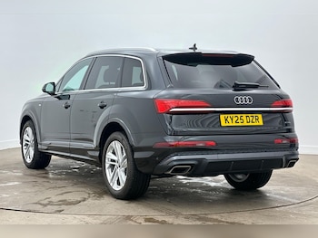 Used Audi Q7 2025 for sale - 79520410: Photo