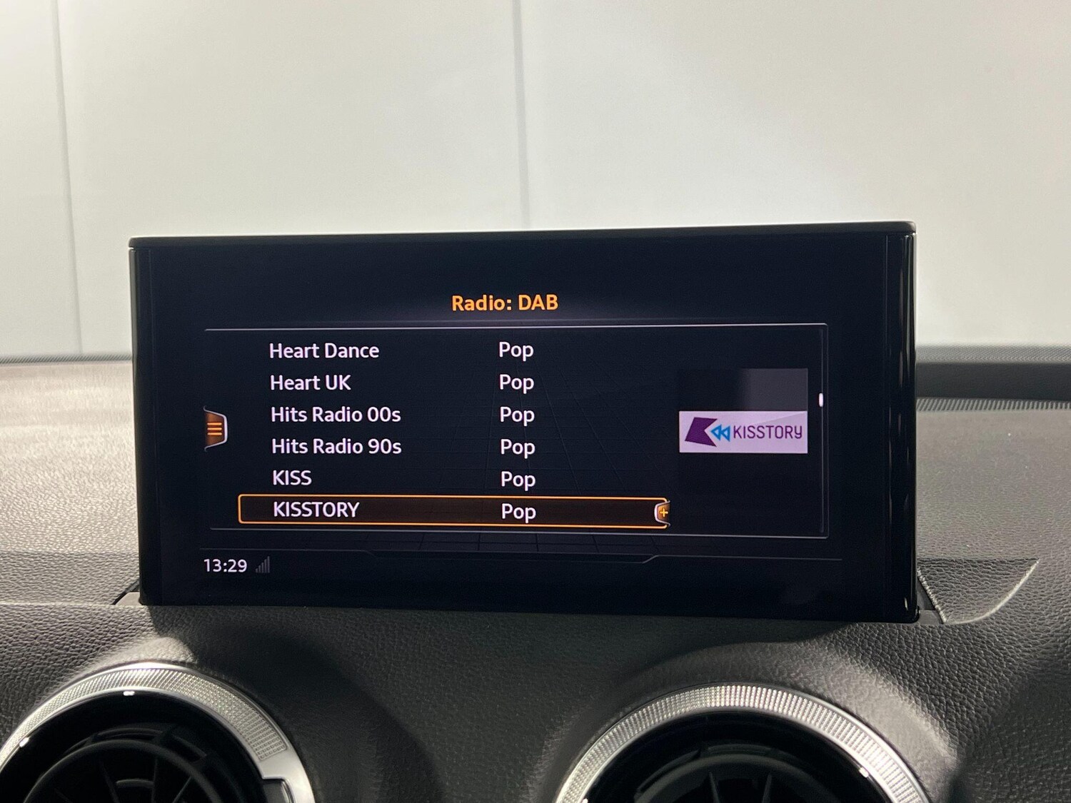 Used Audi Q2 for sale - 77883537: Photo 33