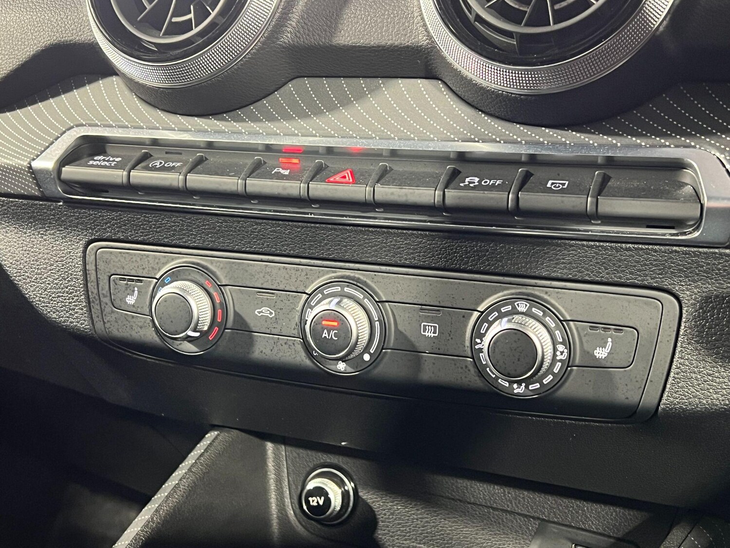 Used Audi Q2 for sale - 77883537: Photo 36