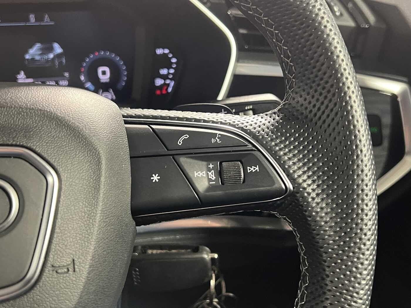 Used Audi Q3 2023 for sale - 77191681: Photo 11