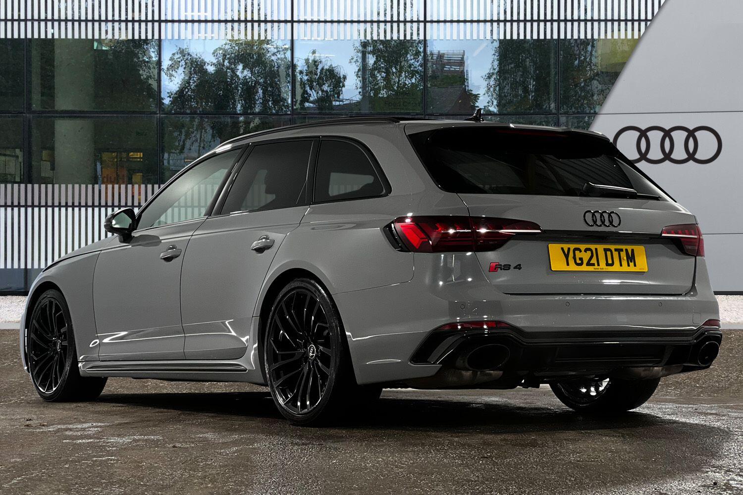 Used Audi RS4 Avant for sale - 77670662: Photo 2