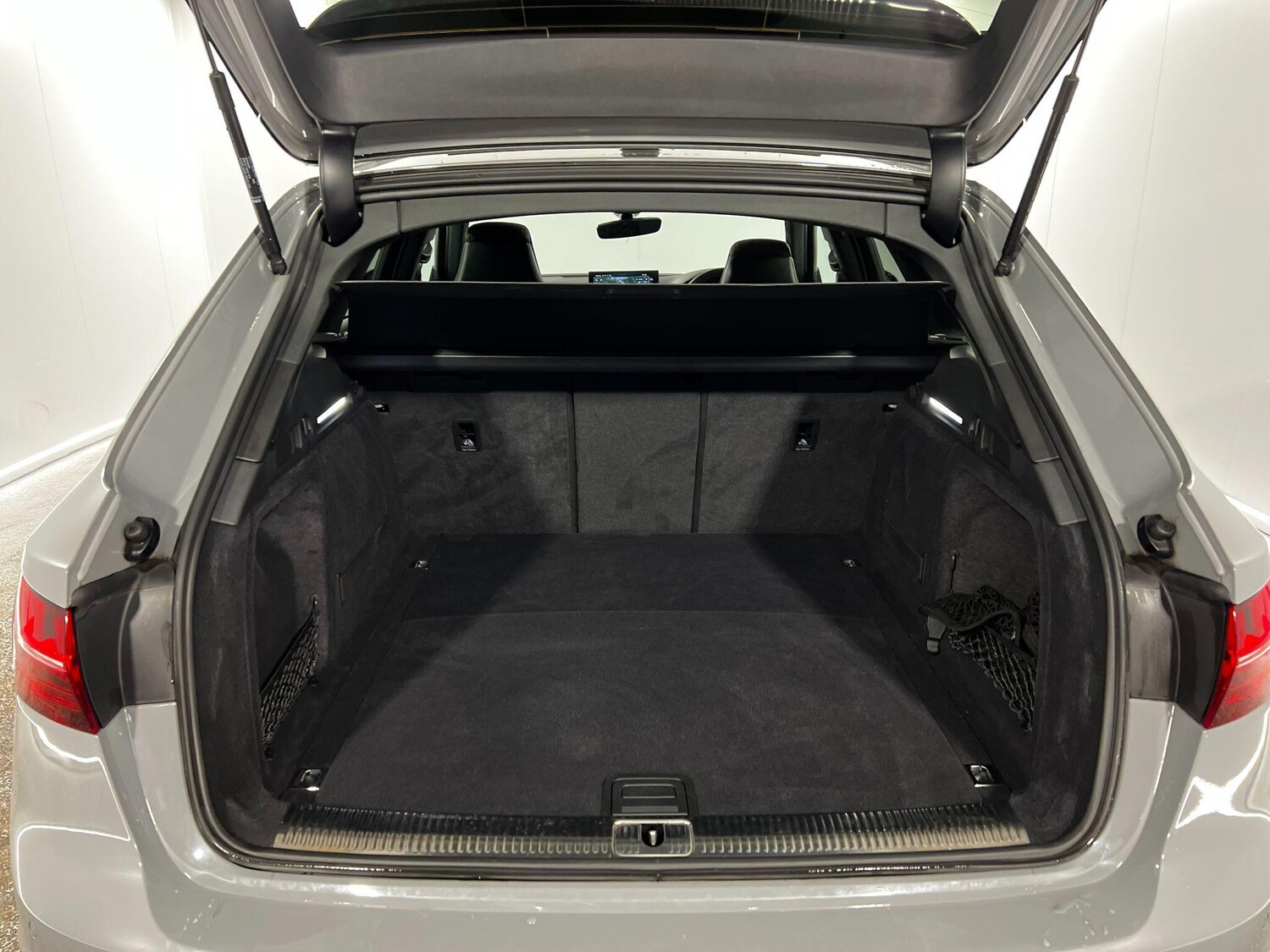 Used Audi RS4 Avant for sale - 77670662: Photo 46