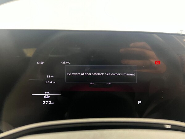 Used Audi A6 e-tron Avant 2025 for sale - 75310601: Photo 12