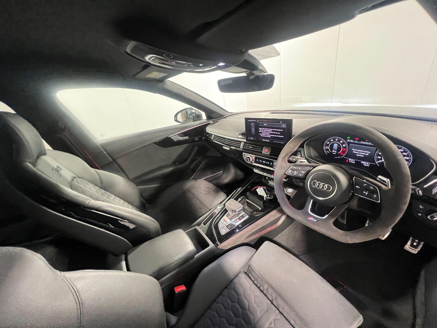 Used Audi RS4 2023 for sale - 77253789: Photo 10