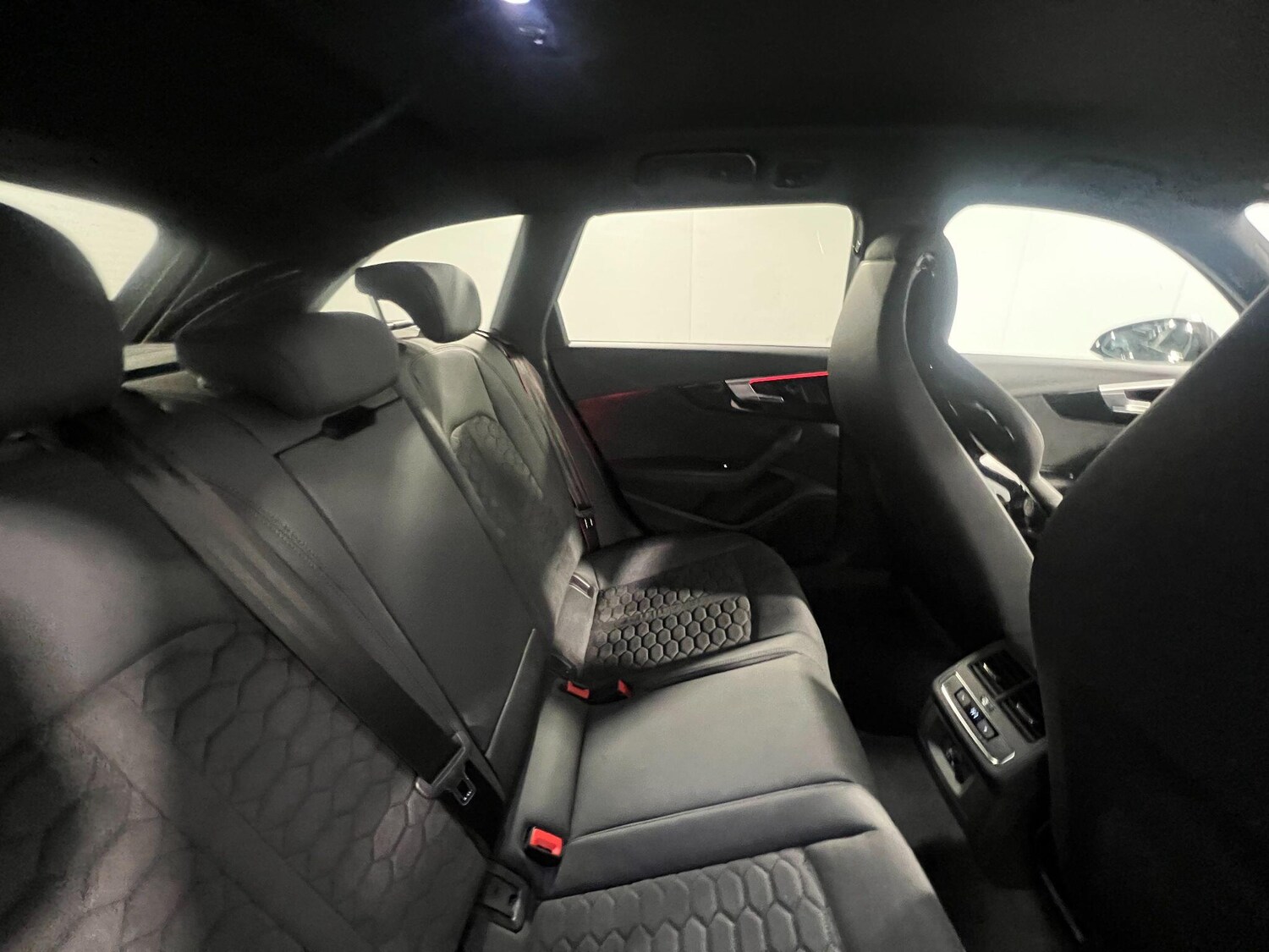 Used Audi RS4 2023 for sale - 77253789: Photo 14