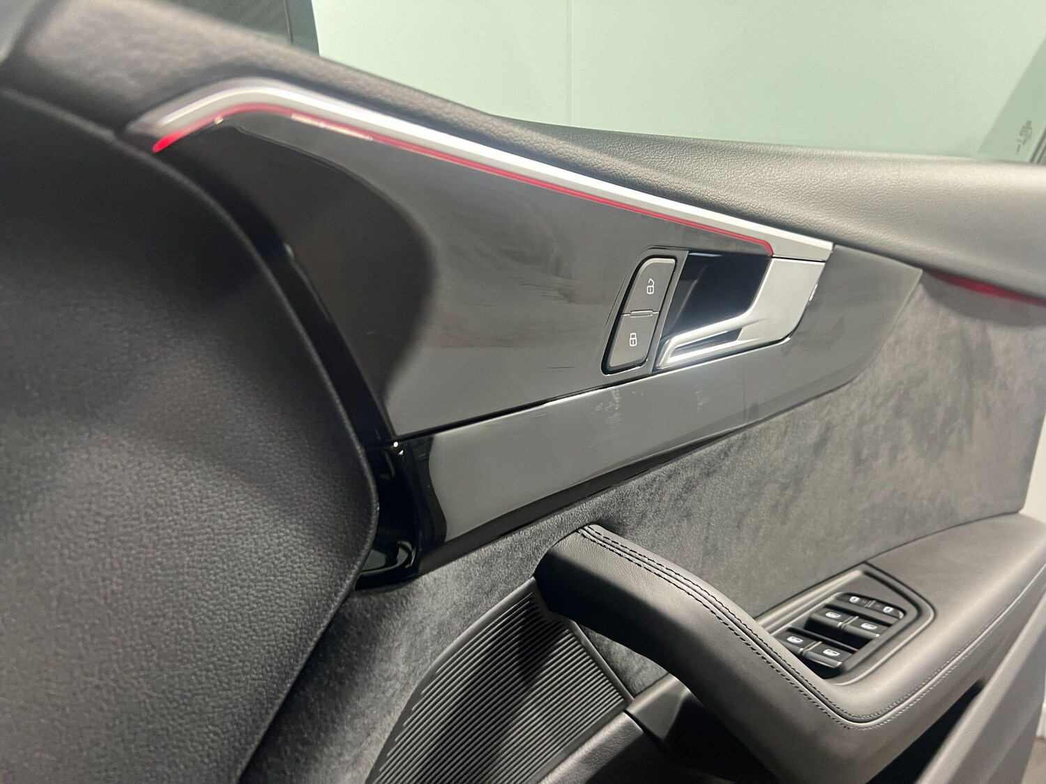 Used Audi RS4 2023 for sale - 77253789: Photo 27