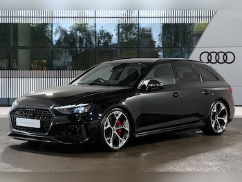 Used Audi RS4 2023 for sale - 77253789: Photo