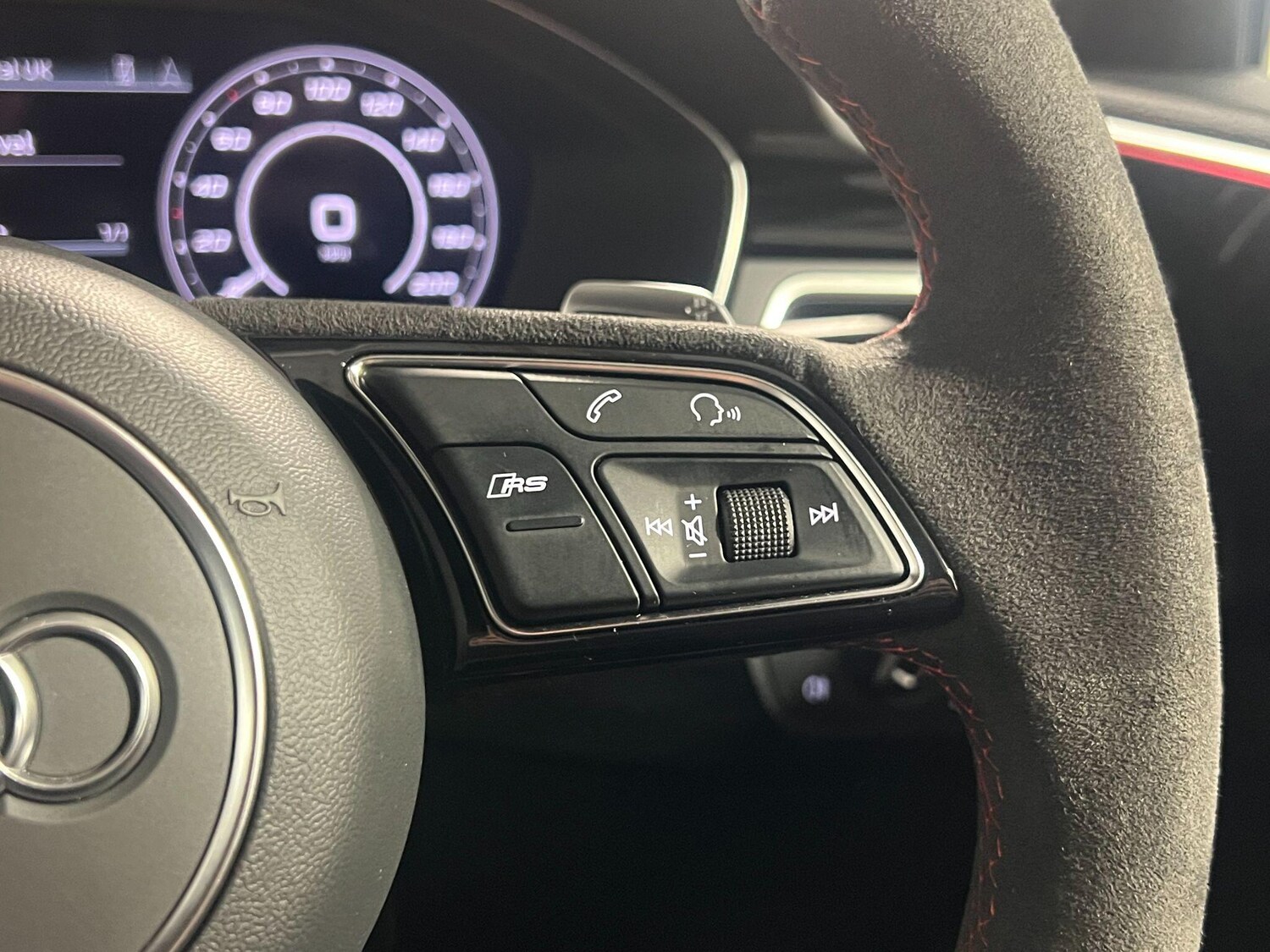 Used Audi RS4 2023 for sale - 77253789: Photo 31