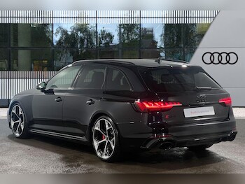 Used Audi RS4 2023 for sale - 77253789: Photo
