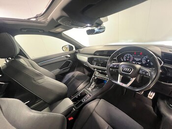 Used Audi Q3 2020 for sale - 78292661: Photo