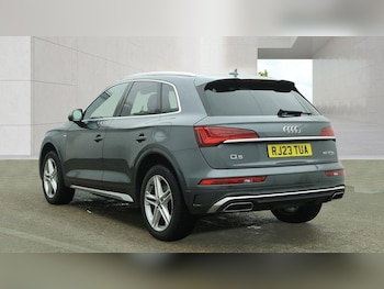 Used Audi Q5 2023 for sale - 78898299: Photo