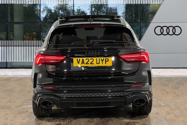 Used Audi RS Q3 2022 for sale - 76270358: Photo 11
