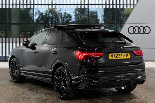Used Audi RS Q3 2022 for sale - 76270358: Photo 3