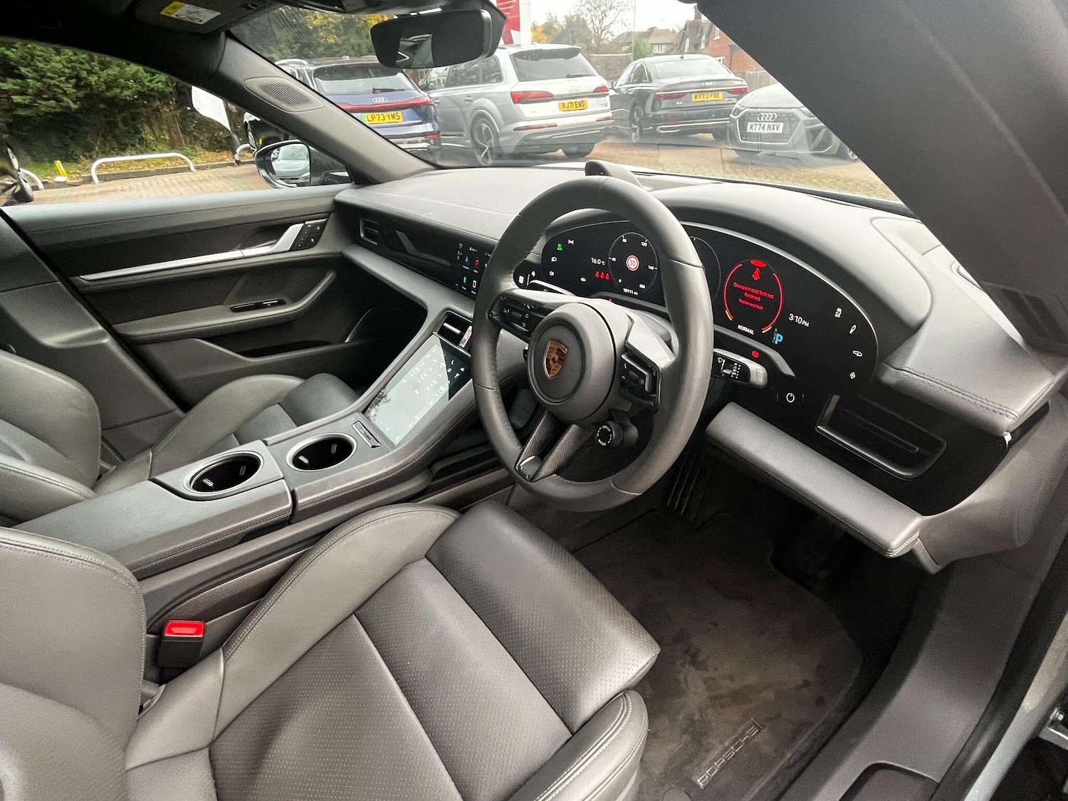 Used Porsche Taycan for sale - 76572975: Photo 15