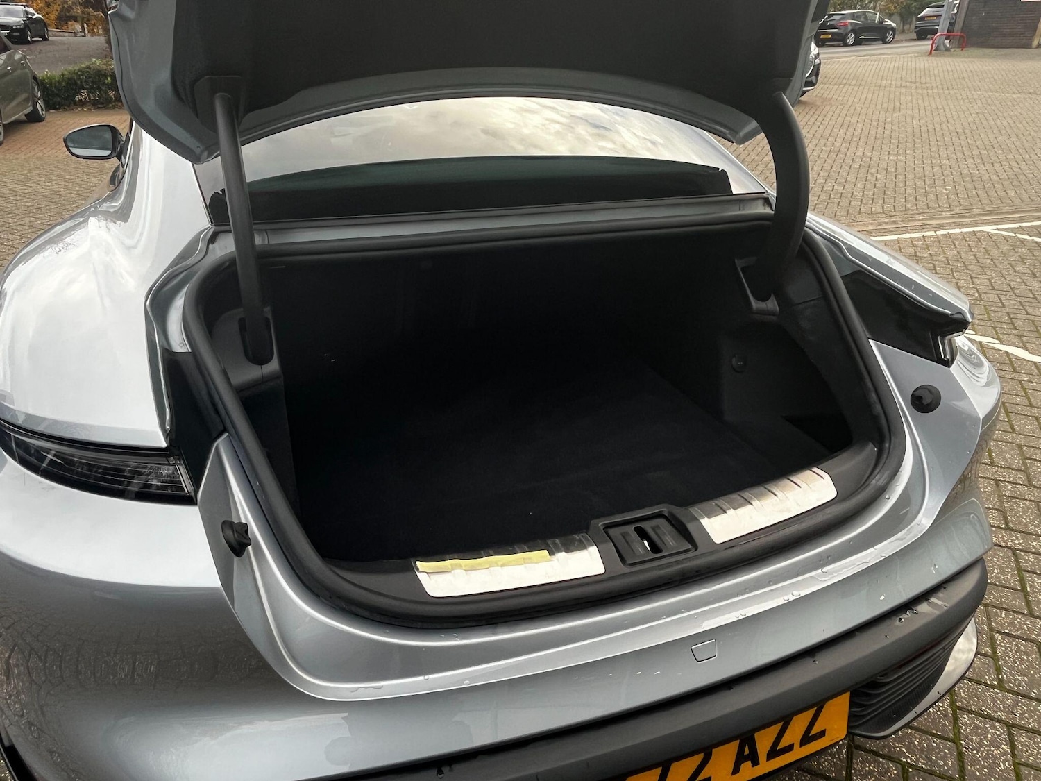 Used Porsche Taycan for sale - 76572975: Photo 29