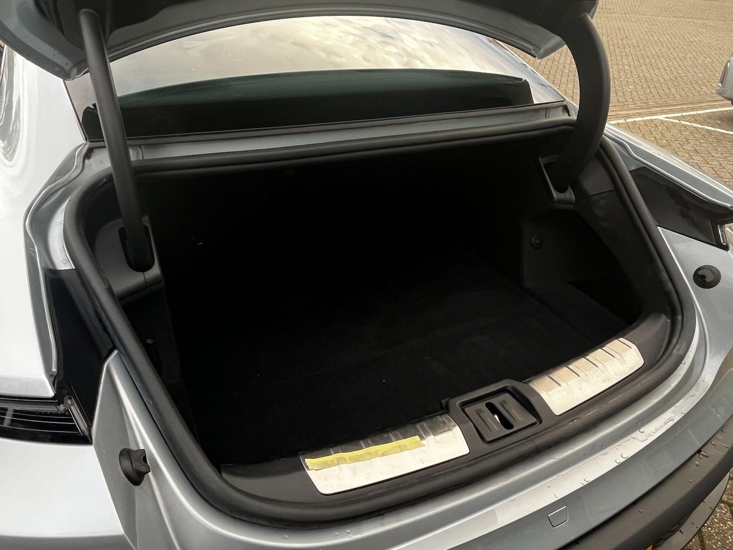 Used Porsche Taycan for sale - 76572975: Photo 30