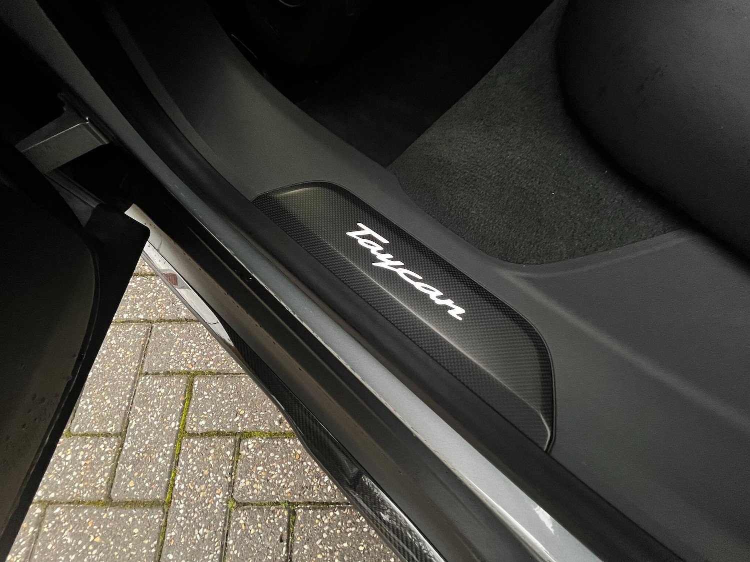 Used Porsche Taycan for sale - 76572975: Photo 37