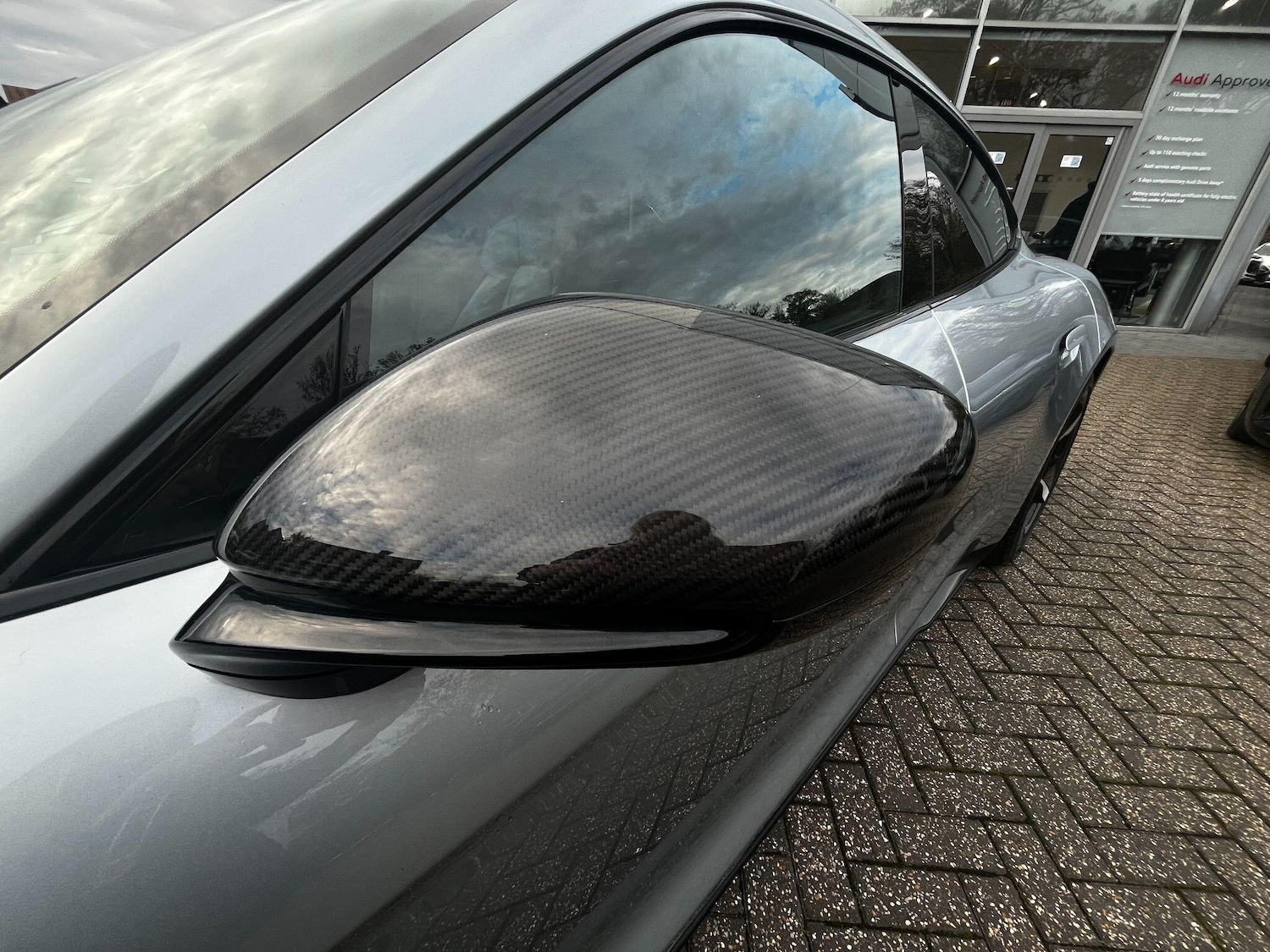 Used Porsche Taycan for sale - 76572975: Photo 46