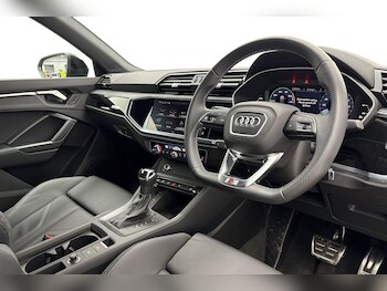 Used Audi Q3 2025 for sale - 77671664: Photo