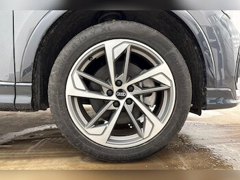 Used Audi Q3 2025 for sale - 77671664: Photo