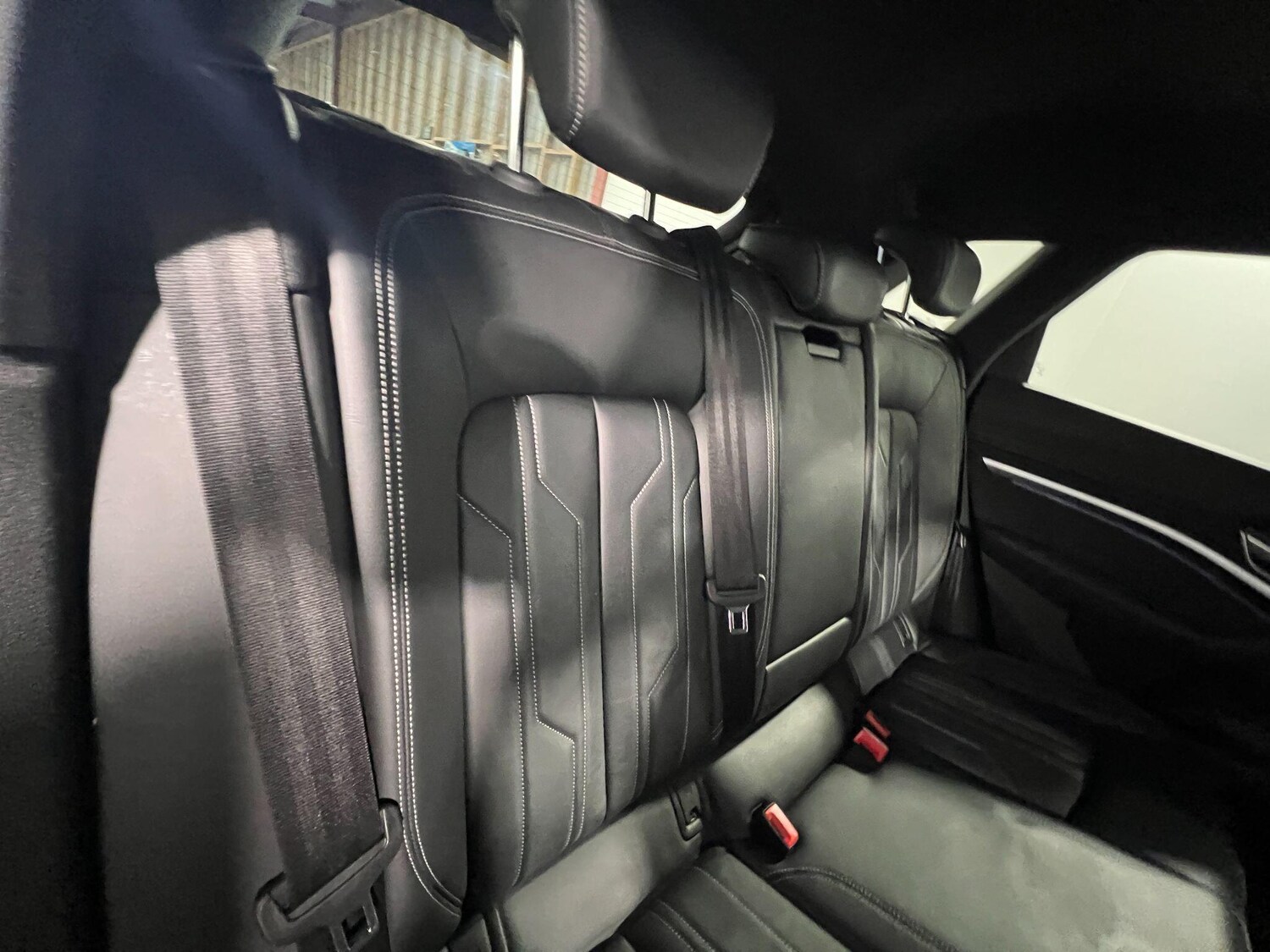 Used Audi e-tron 2023 for sale - 76952464: Photo 15