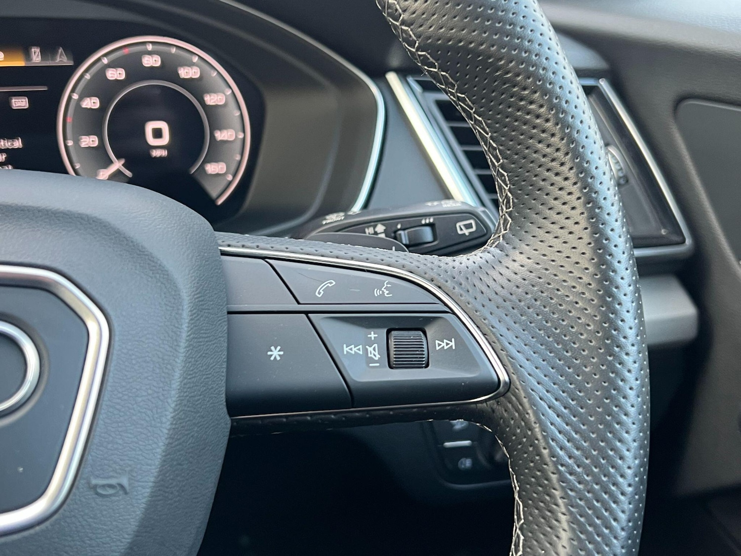 Used Audi Q5 2023 for sale - 77109819: Photo 68