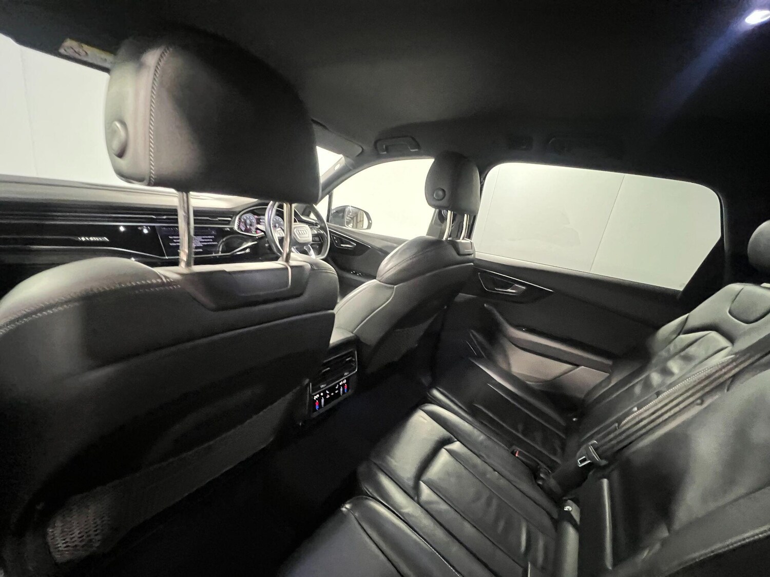 Used Audi Q7 2022 for sale - 77109276: Photo 57