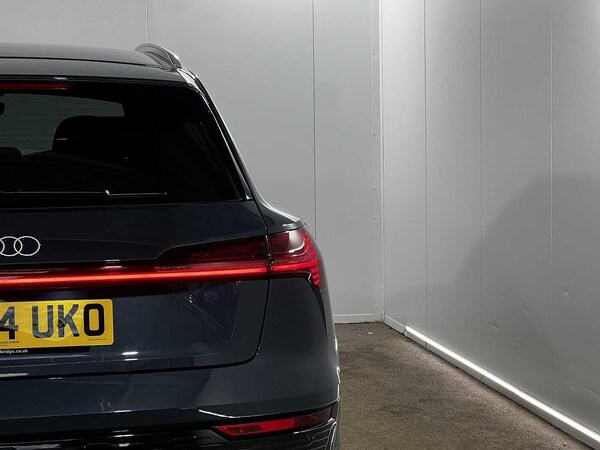 Used Audi Q8 2024 for sale - 75311253: Photo 11