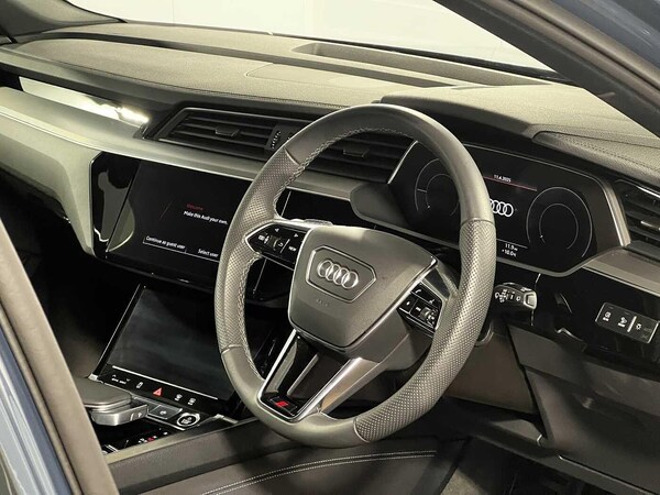 Used Audi Q8 2024 for sale - 75311253: Photo 24