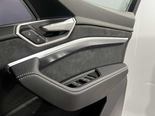 Used Audi Q8 2024 for sale - 75311253: Photo 26