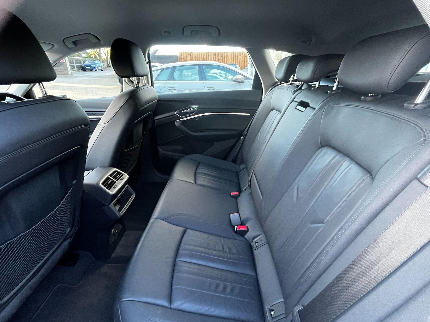 Used Audi e-tron 2020 for sale - 77586013: Photo 51