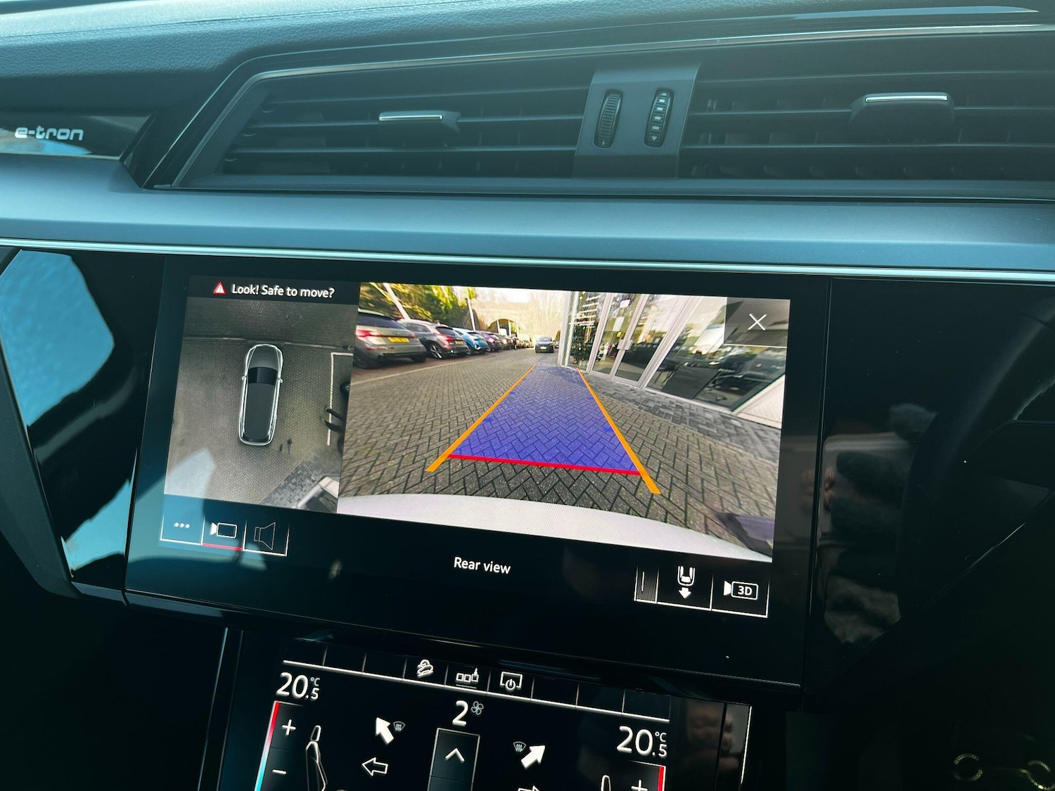 Used Audi e-tron 2020 for sale - 77586013: Photo 71