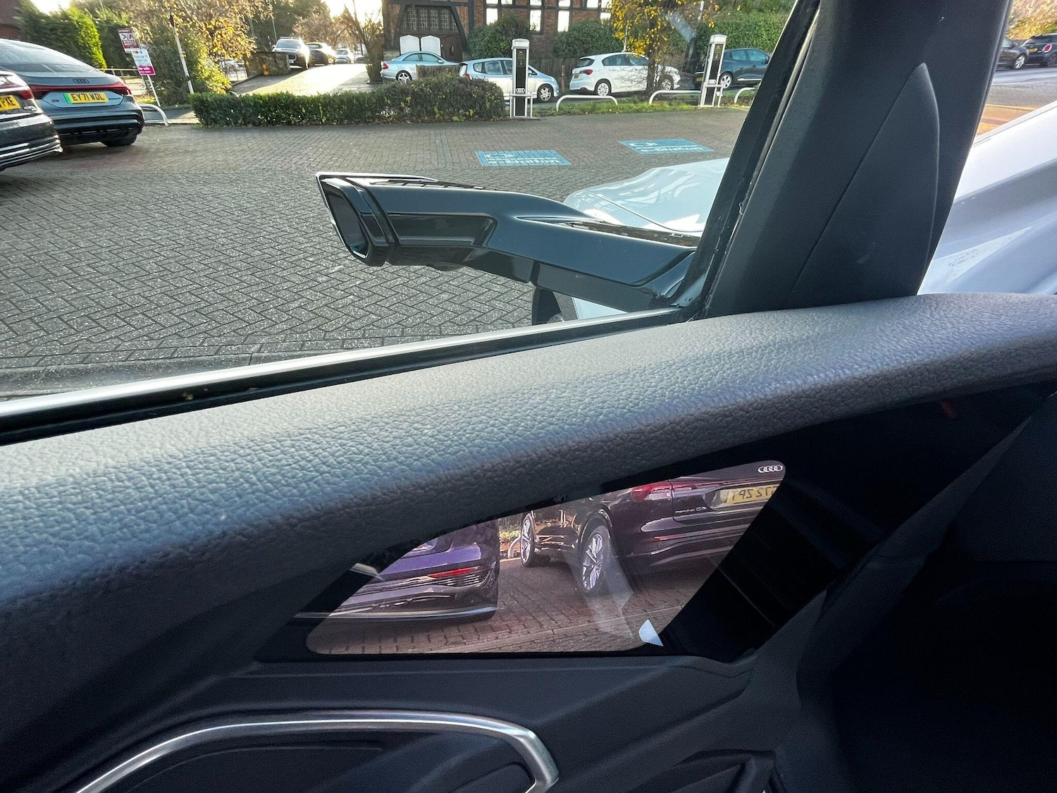 Used Audi e-tron 2020 for sale - 77586013: Photo 97