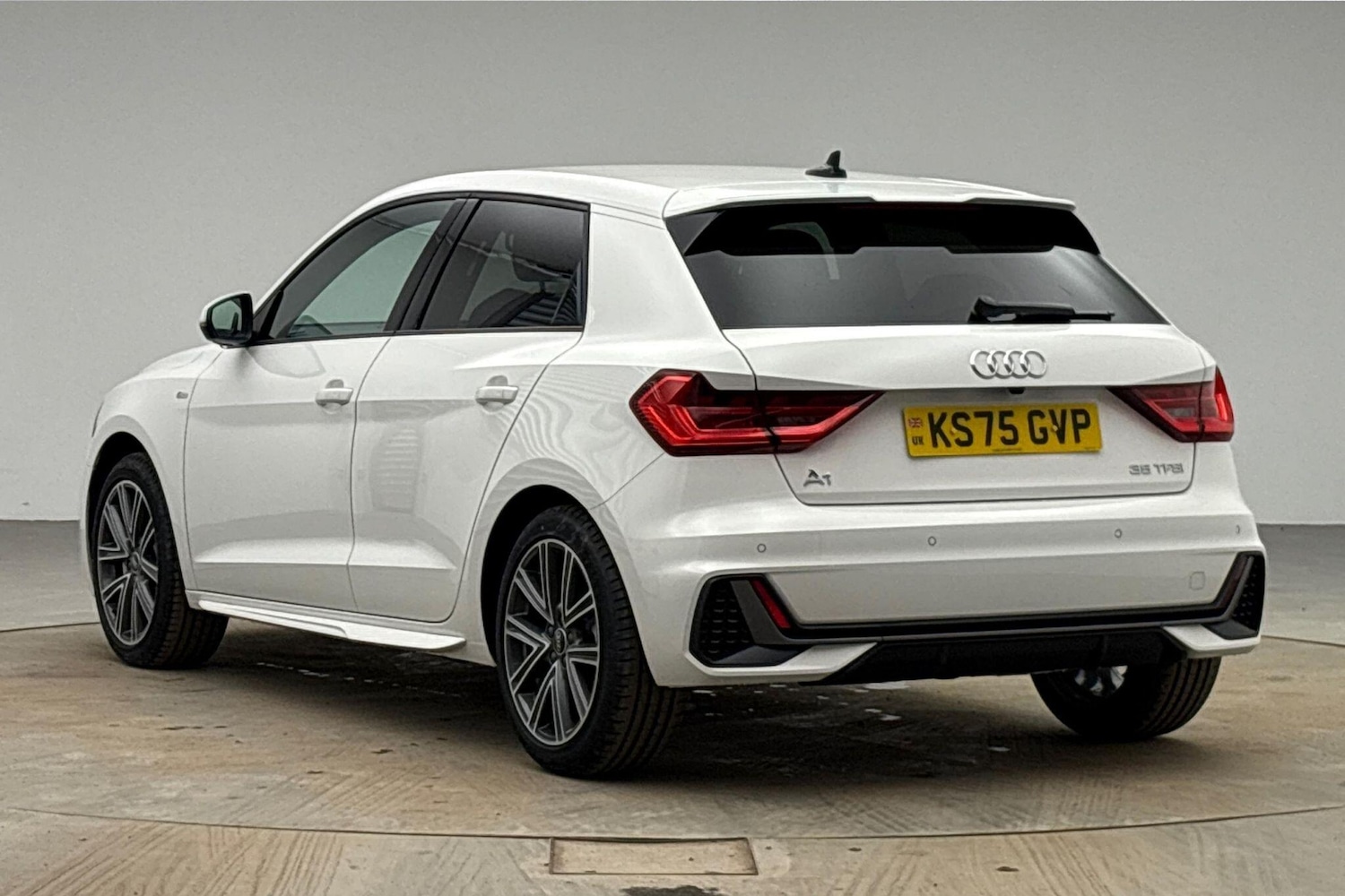 Used Audi A1 for sale - 78203878: Photo 3