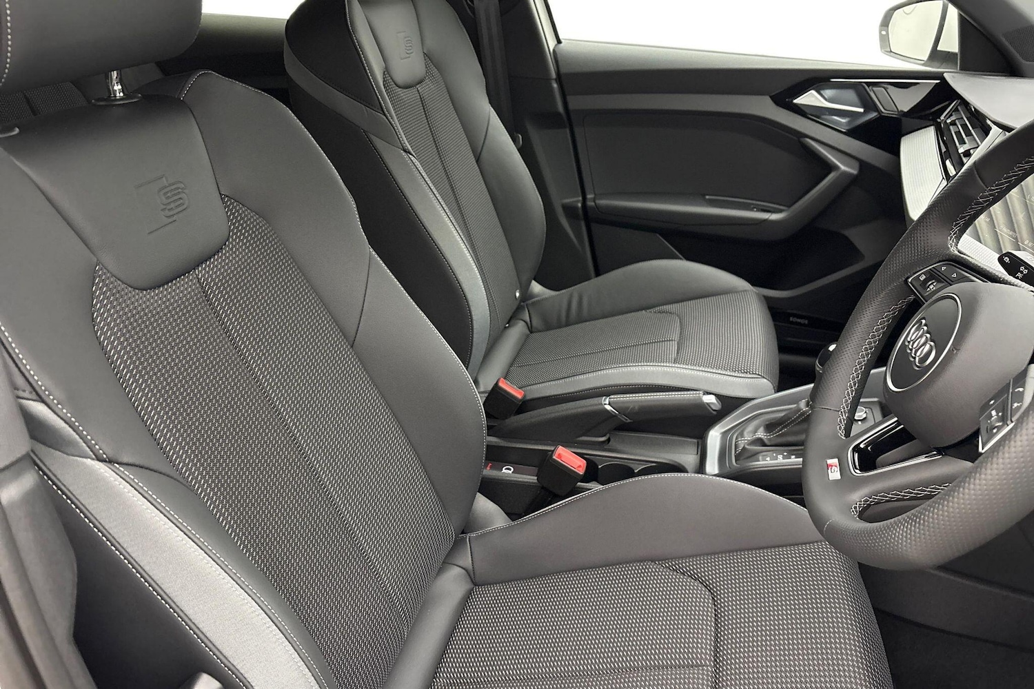 Used Audi A1 for sale - 78203878: Photo 9