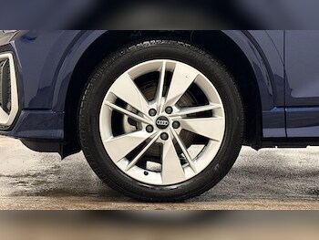 Used Audi Q2 2023 for sale - 77793333: Photo