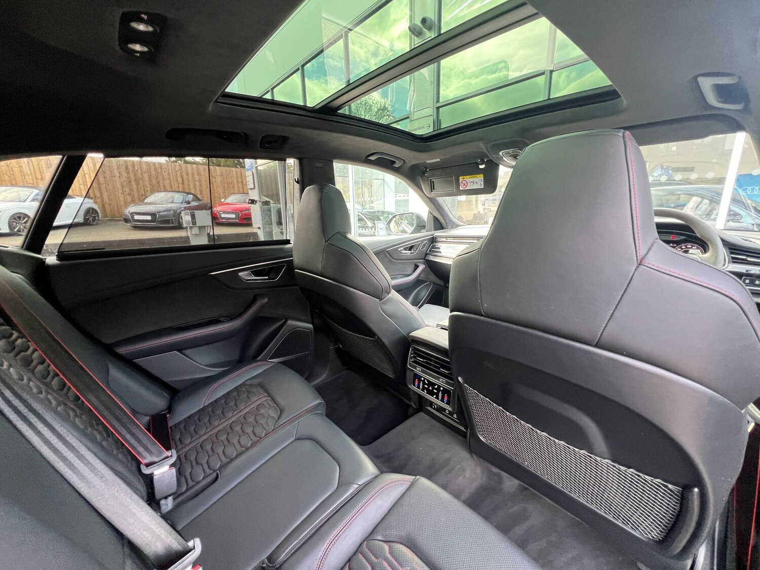 Used Audi RS Q8 2022 for sale - 76137559: Photo 13