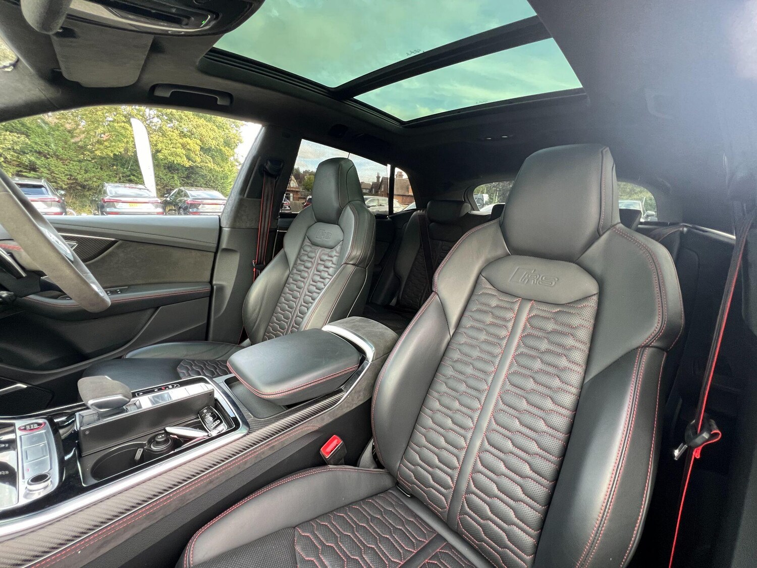 Used Audi RS Q8 2022 for sale - 76137559: Photo 23