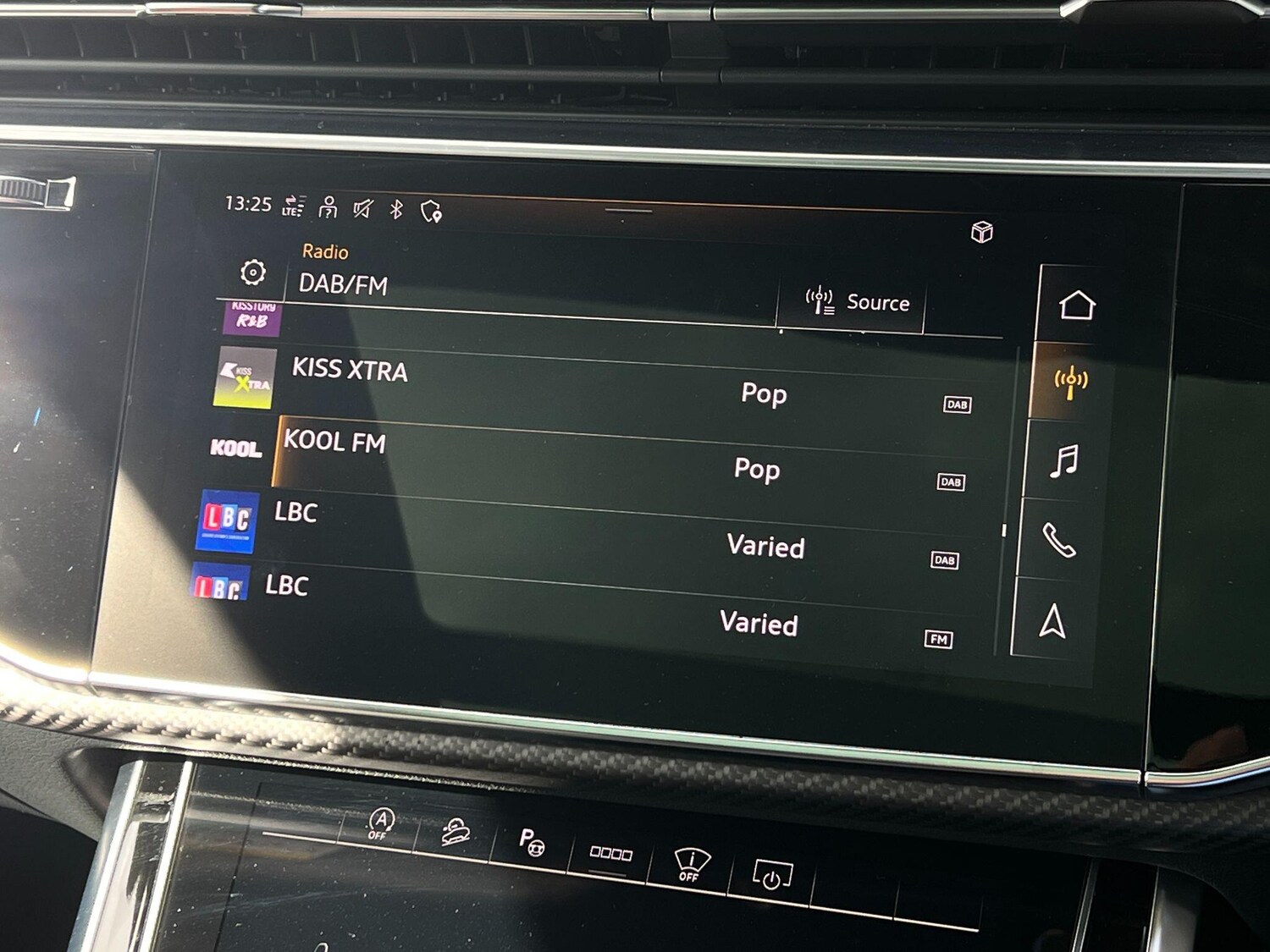 Used Audi RS Q8 2022 for sale - 76137559: Photo 37