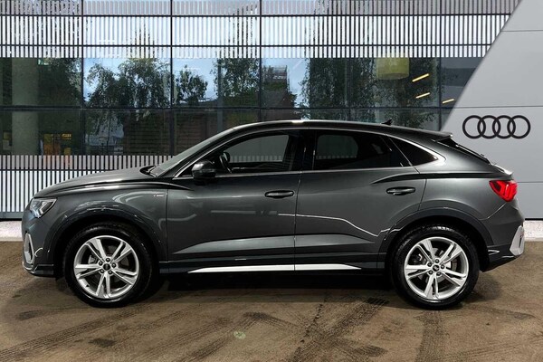 Used Audi Q3 2024 for sale - 75311858: Photo 6