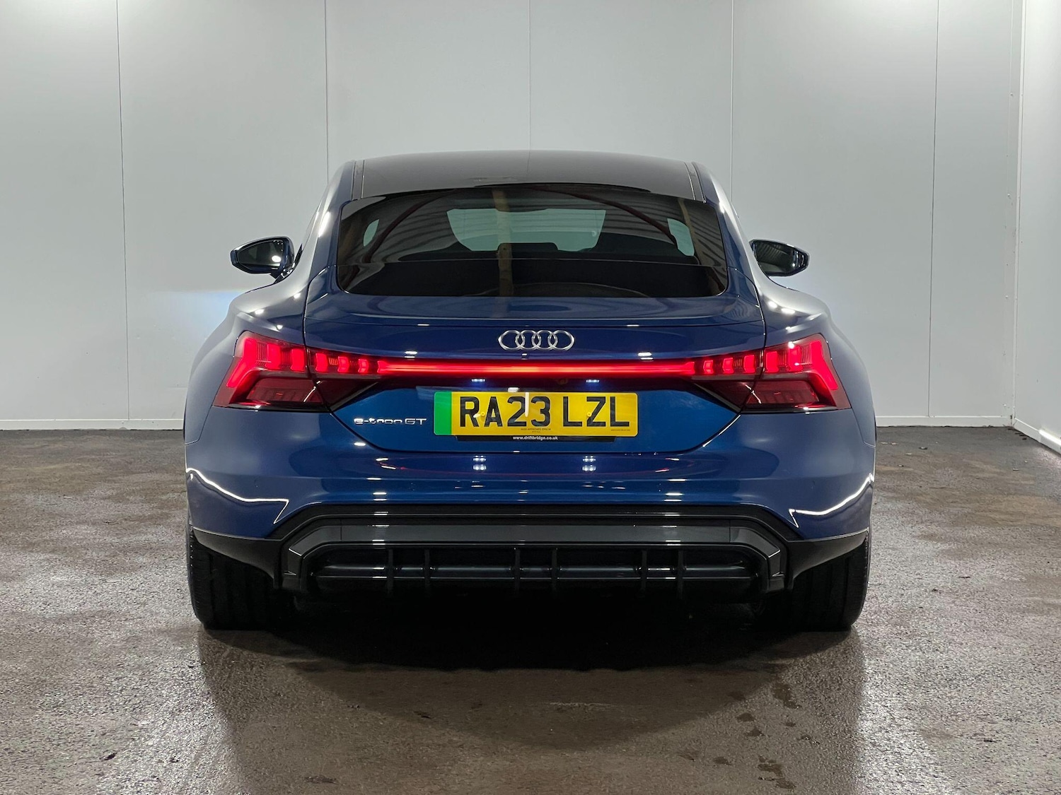 Used Audi e-tron GT 2023 for sale - 77238559: Photo 5