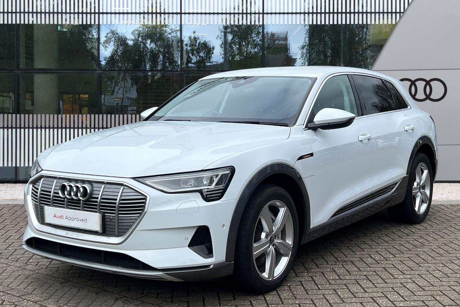 Used Audi e-tron 2021 for sale - 77425642: Photo 2