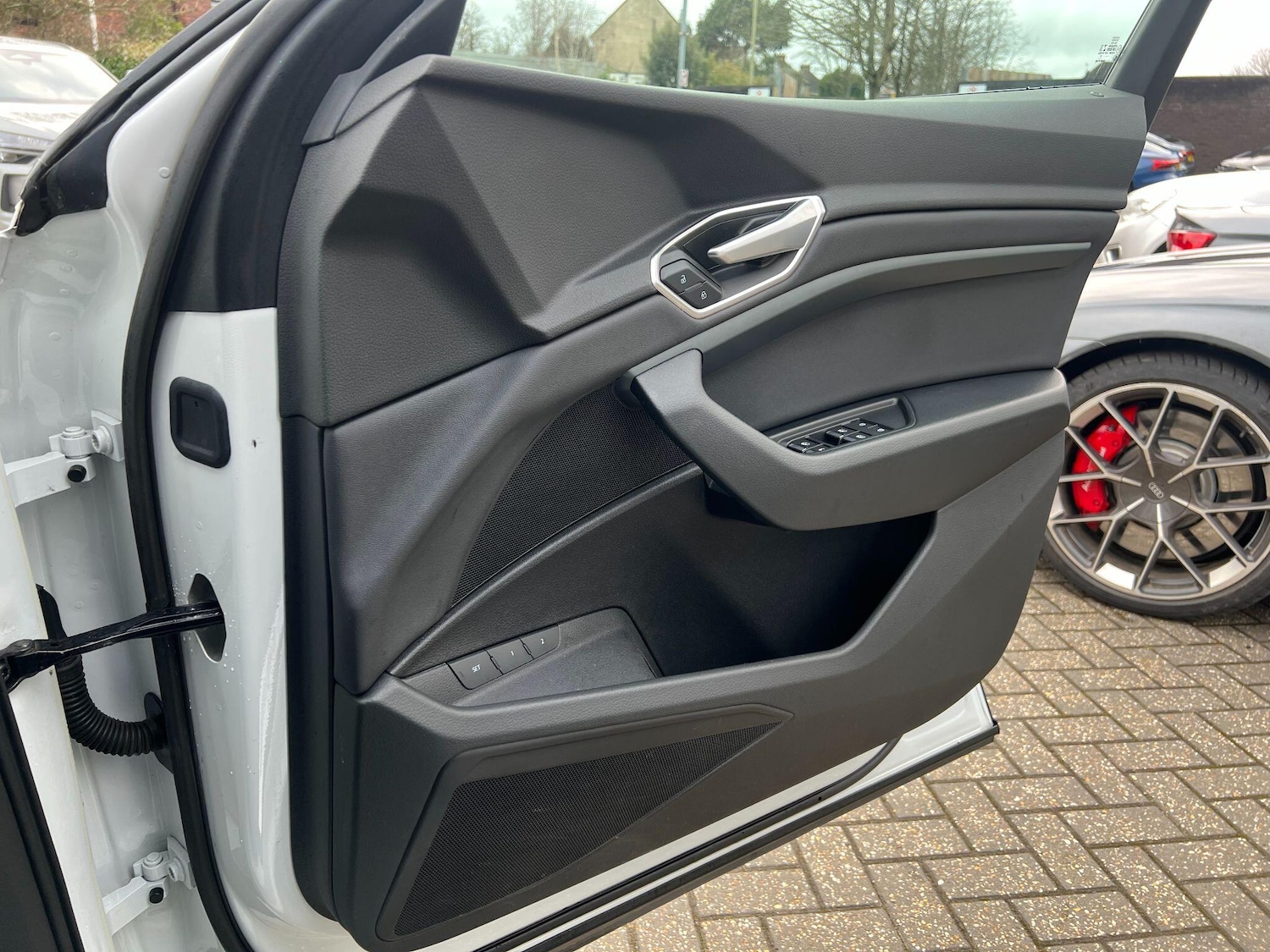 Used Audi e-tron 2021 for sale - 77425642: Photo 24