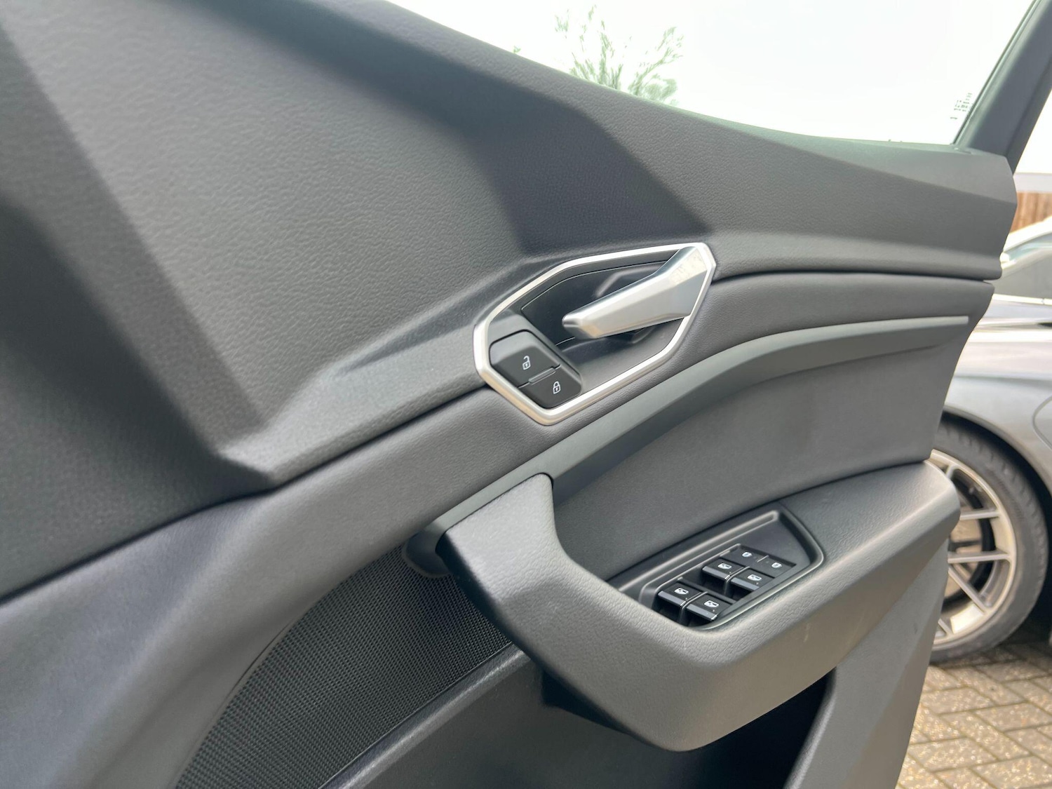 Used Audi e-tron 2021 for sale - 77425642: Photo 25